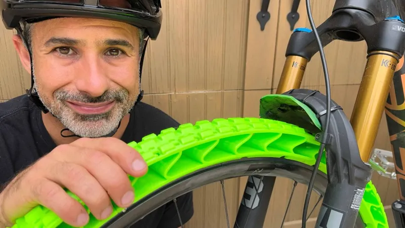 Someone 3D Printed a Working Airless Tire for a Mountain Bike
