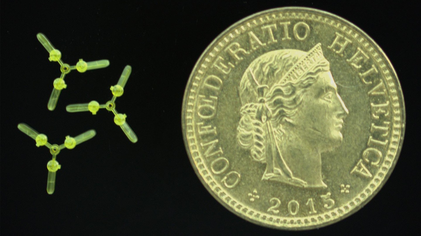 EPFL 3D Nanoprints Sound-Powered Microfliers That Fly Without Motors