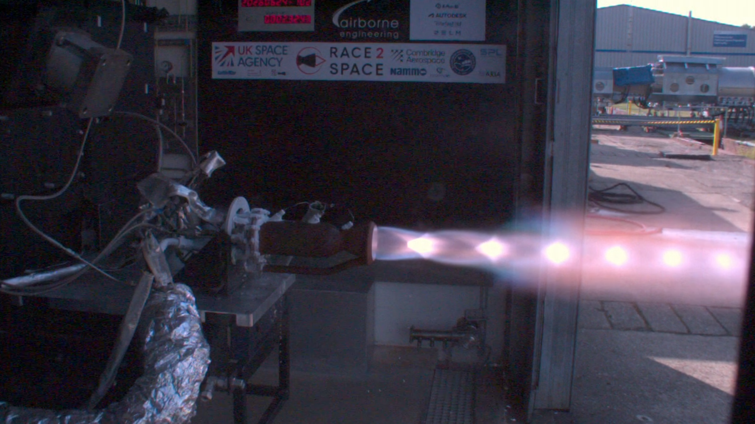 Eplus3D and UCL Rocket 3D-Printed a LOX IPA Engine and Lit It