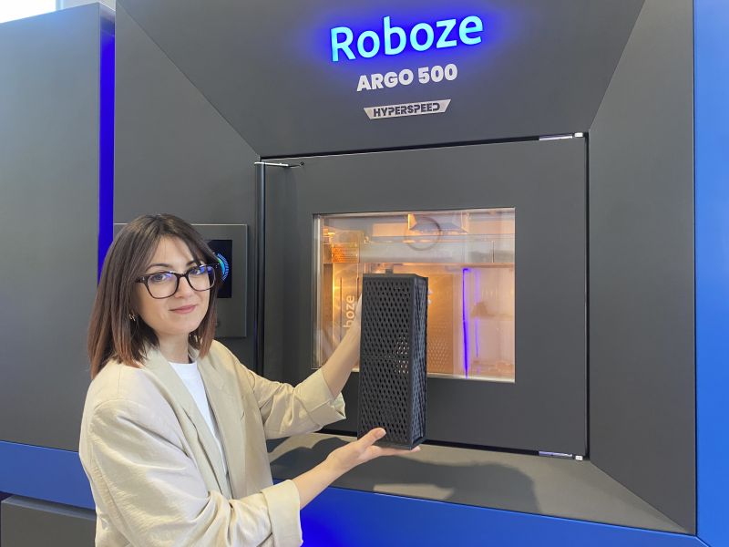Italian Startup 3D-Prints a CubeSat Structure in Carbon PEEK, Passes Space Standards