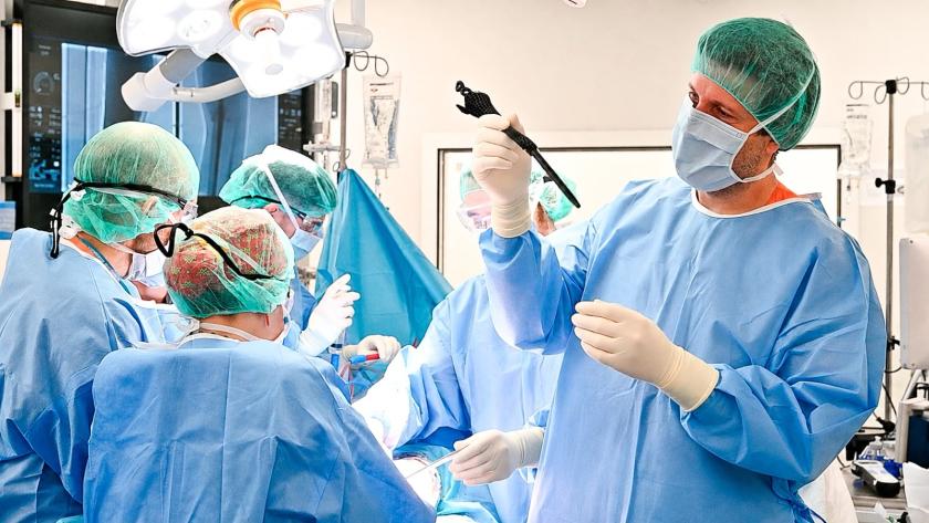 Madrid Hospital Saves a Patient's Leg With a 3D-Printed Titanium Metamaterial Bone Implant