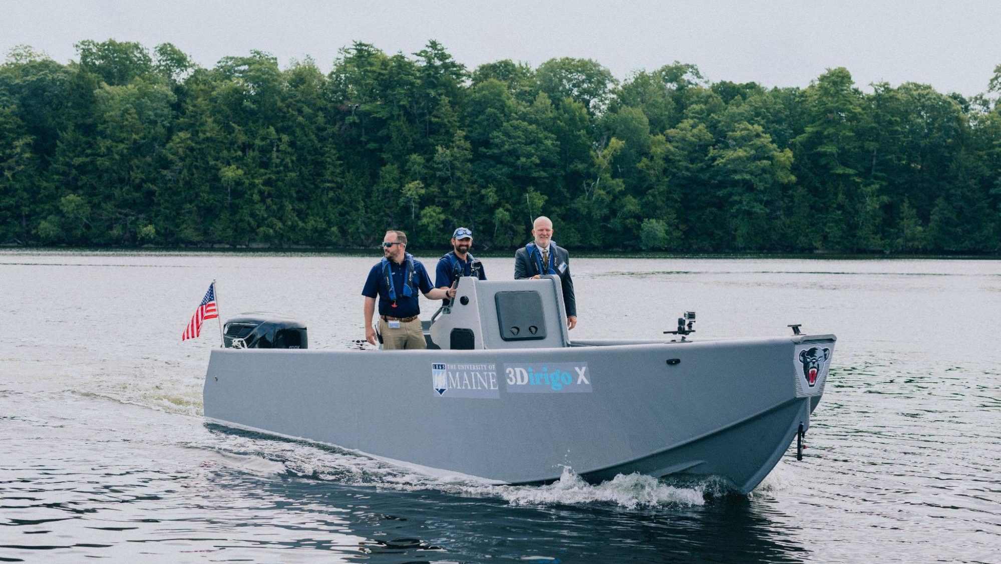 University of Maine Launches 3Dirigo X, a 30-Foot 3D Printed Boat
